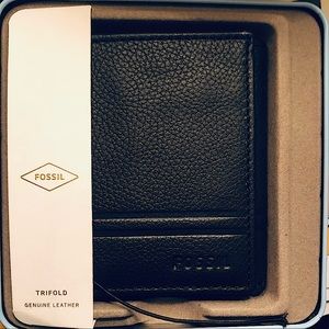 Fossil Wilder Trifold